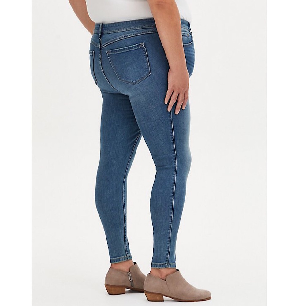 Torrid Midfit Super Skinny Super Soft Eco Distressed Jeans